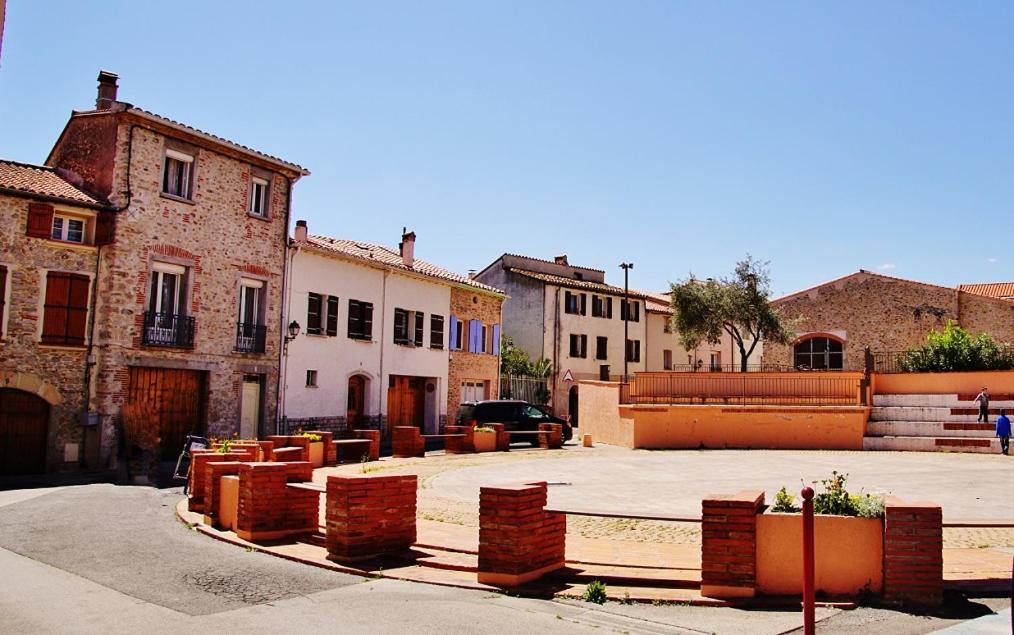 Appartement Centre Ville Du Boulou Pour 2 Adultes-2 Enfants- Check In 17H-21H--Juillet-Aout Reservation De 7 Jours Mini Le Boulou Exterior foto